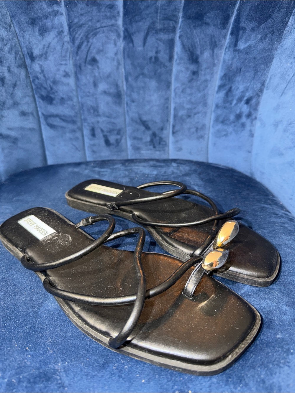Steve Madden Black Strappy Sandals with Gold Accent Size 10